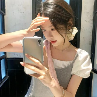 小小的叛国者